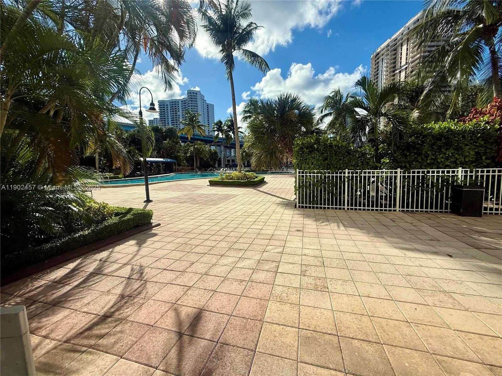 Small Image of 19390 COLLINS AVE #1423, Sunny Isles Beach Number 32