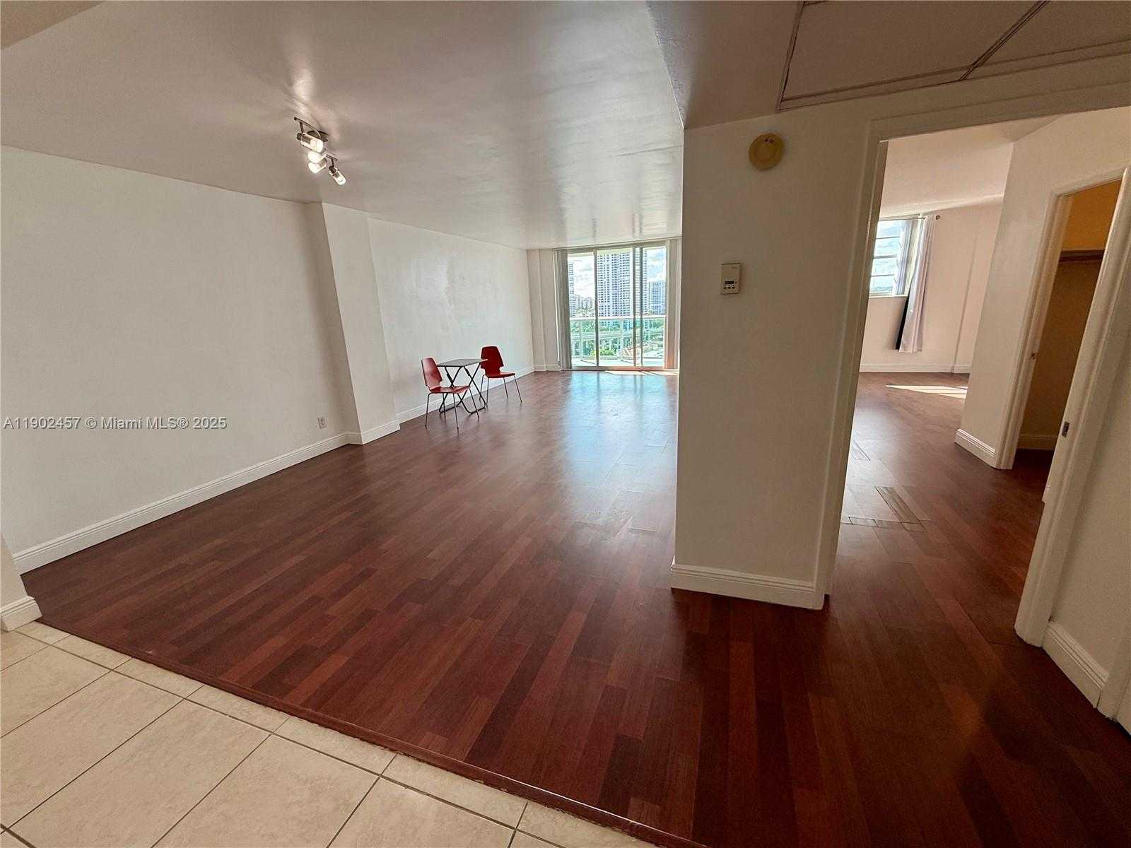 Small Image of 19390 COLLINS AVE #1423, Sunny Isles Beach Number 6