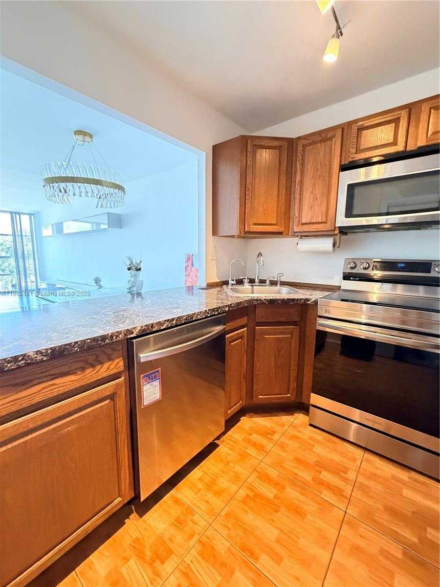 Small Image of Hallandale Beach Number 6