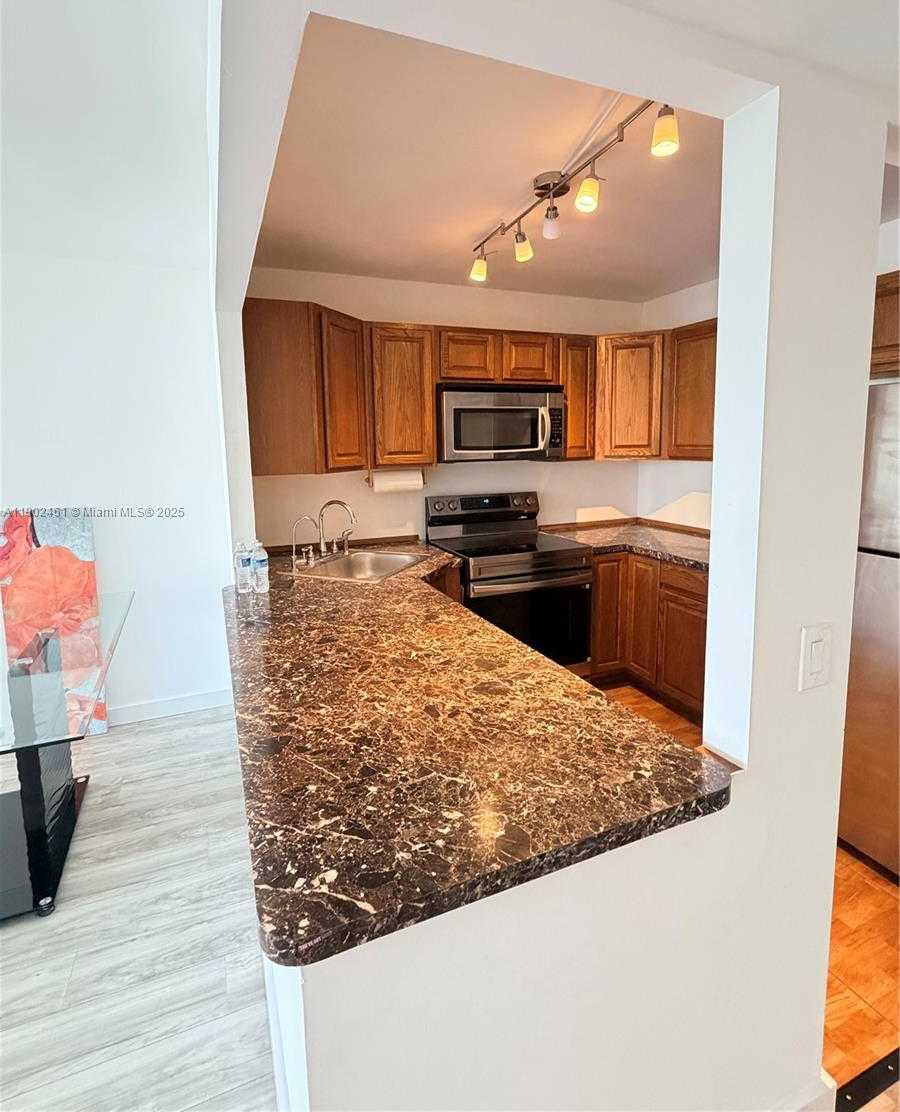 Small Image of Hallandale Beach Number 8