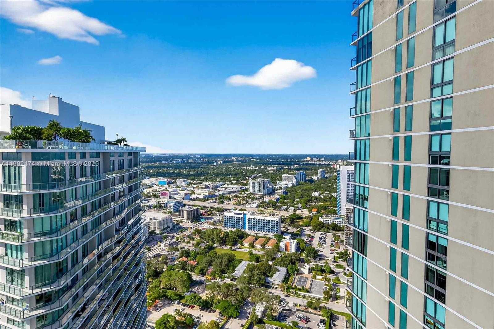 Small Image of 480 NORTH EAST 31ST ST #4407, Miami Number 13