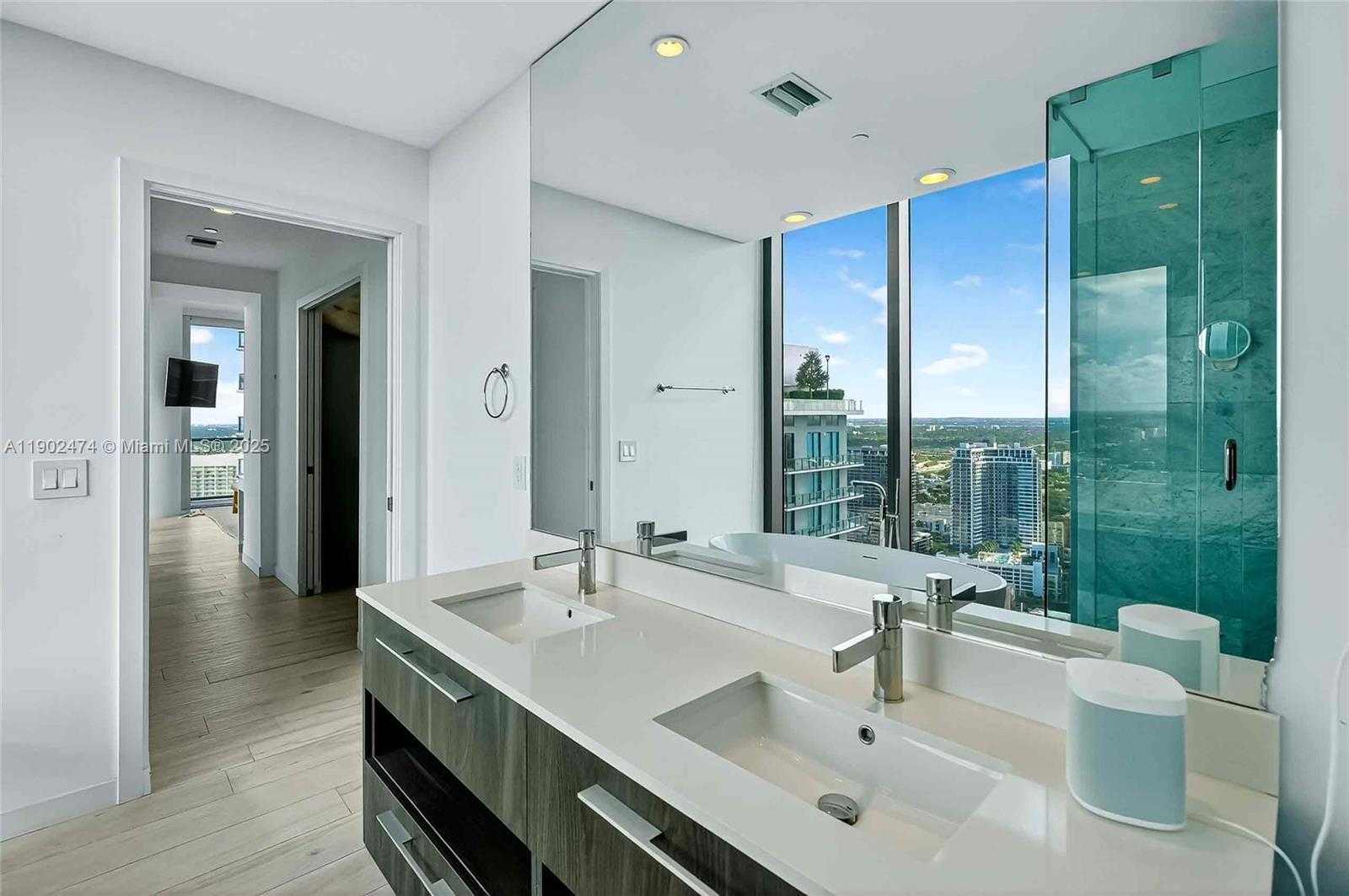 Small Image of 480 NORTH EAST 31ST ST #4407, Miami Number 44