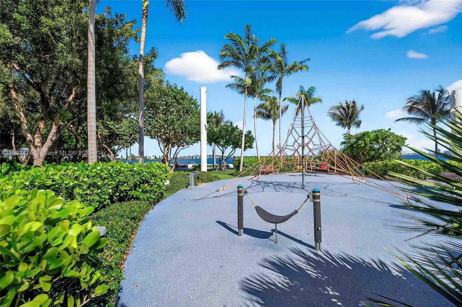 Small Image of 480 NORTH EAST 31ST ST #4407, Miami Number 84