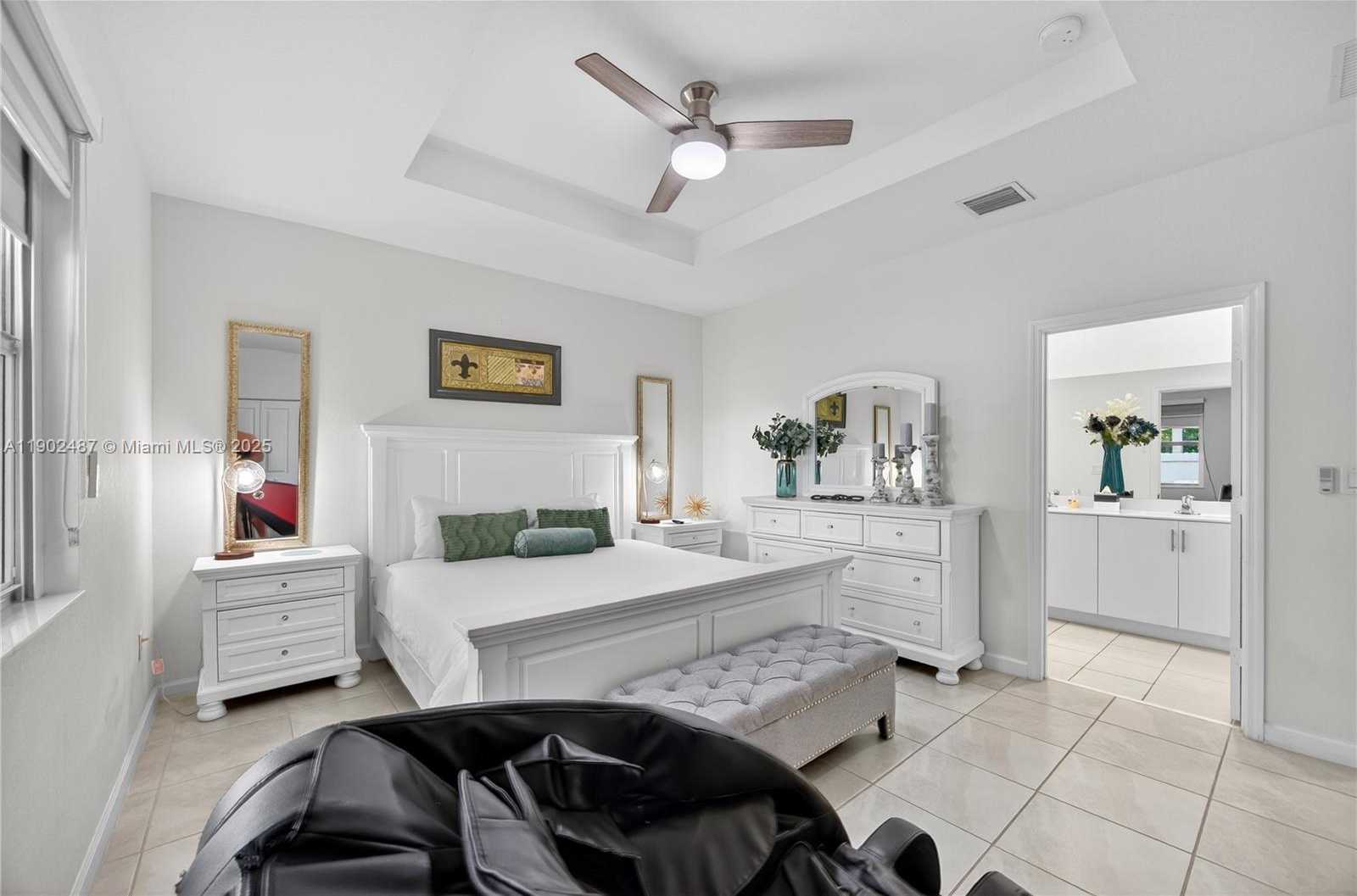 Small Image of 21363 SOUTH WEST 127TH CT, Miami Number 18