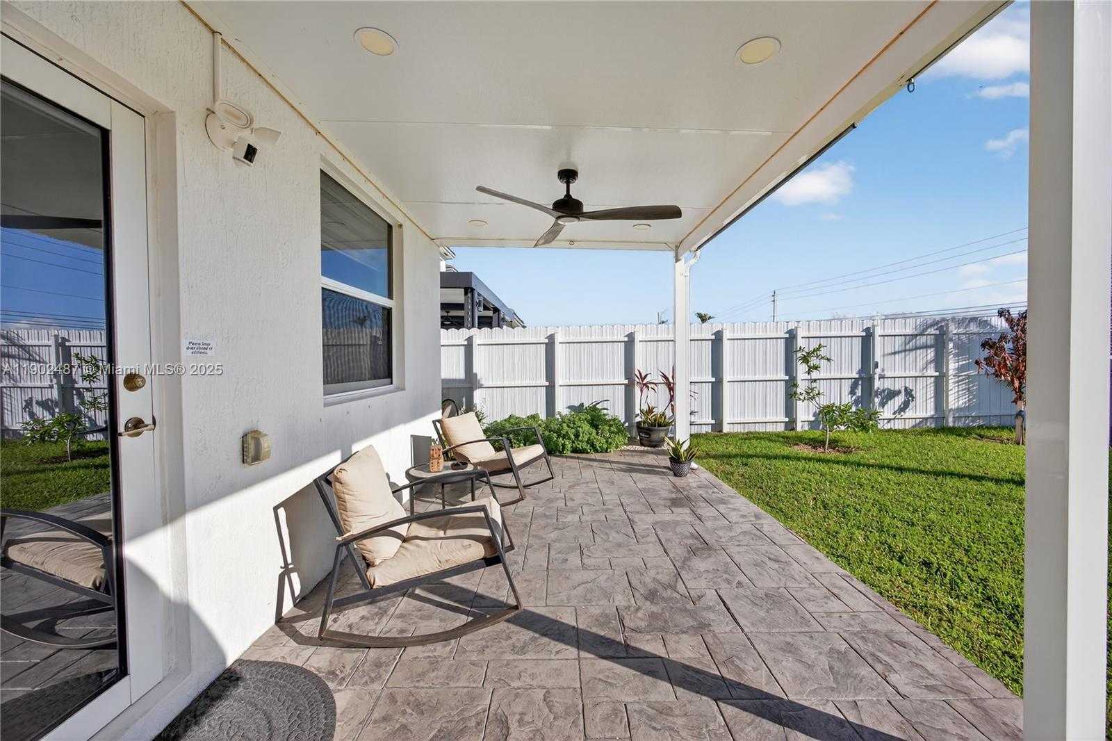 Small Image of 21363 SOUTH WEST 127TH CT, Miami Number 22