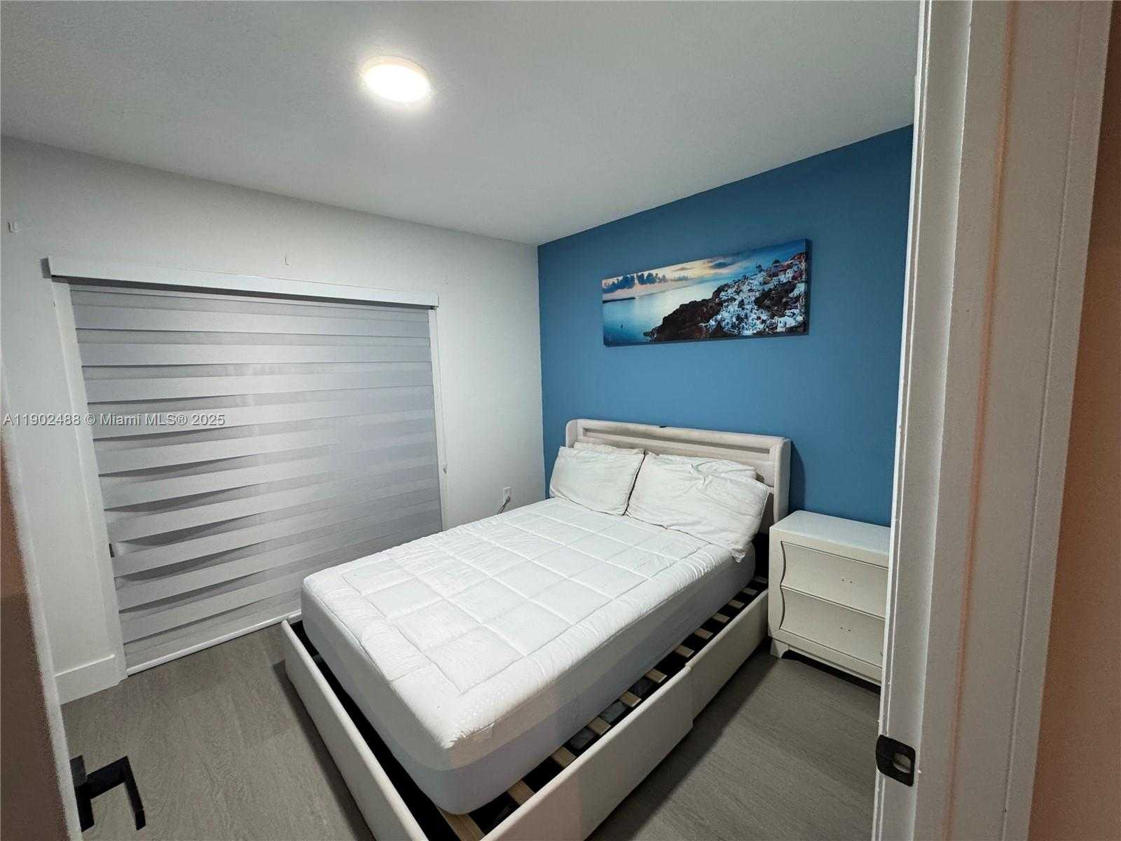 Small Image of 13308 SOUTH WEST 60TH TER, Miami Number 24