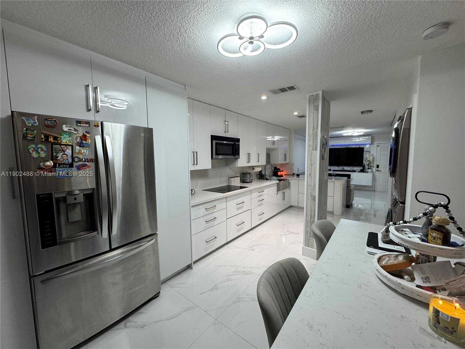 Small Image of 13308 SOUTH WEST 60TH TER, Miami Number 8