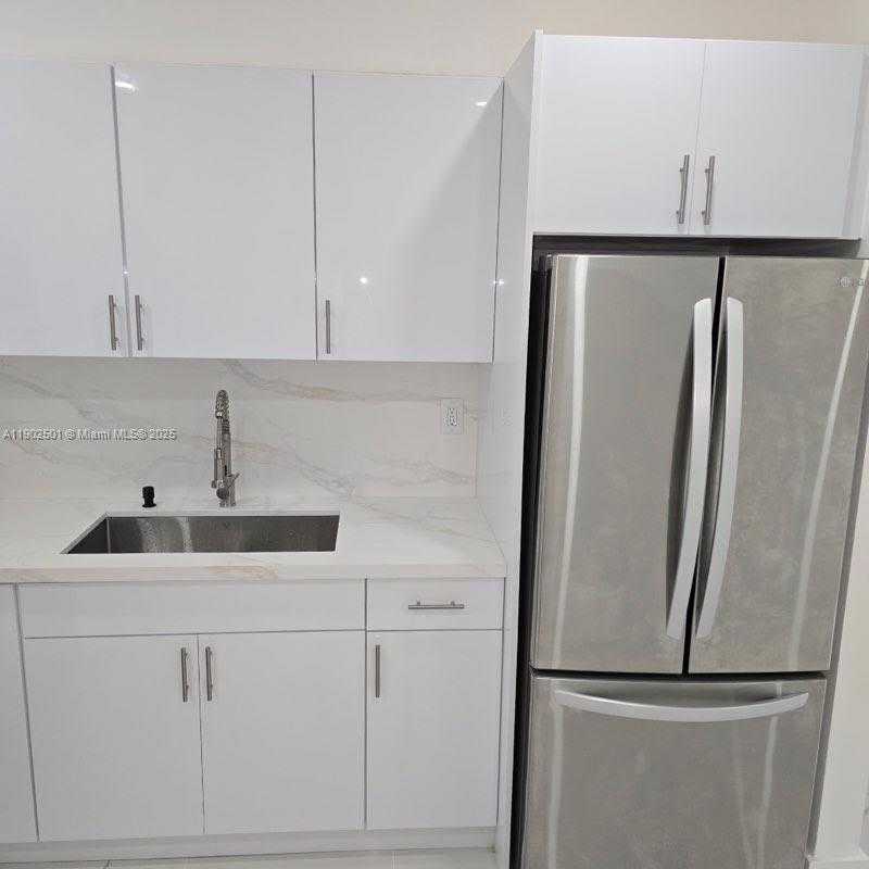 Small Image of 3652 NORTH WEST 5TH ST, Miami Number 7