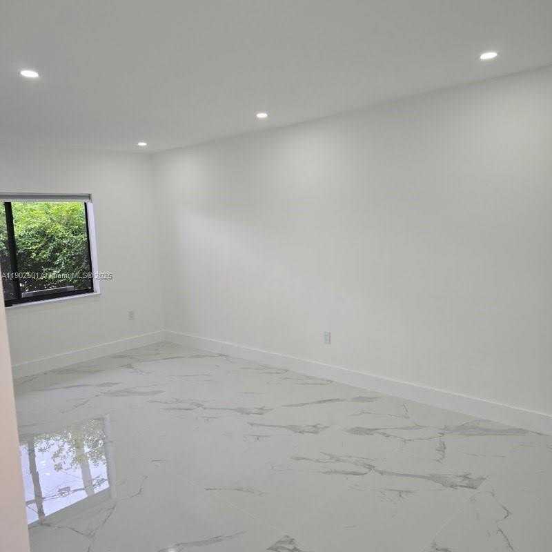 Small Image of 3652 NORTH WEST 5TH ST, Miami Number 8