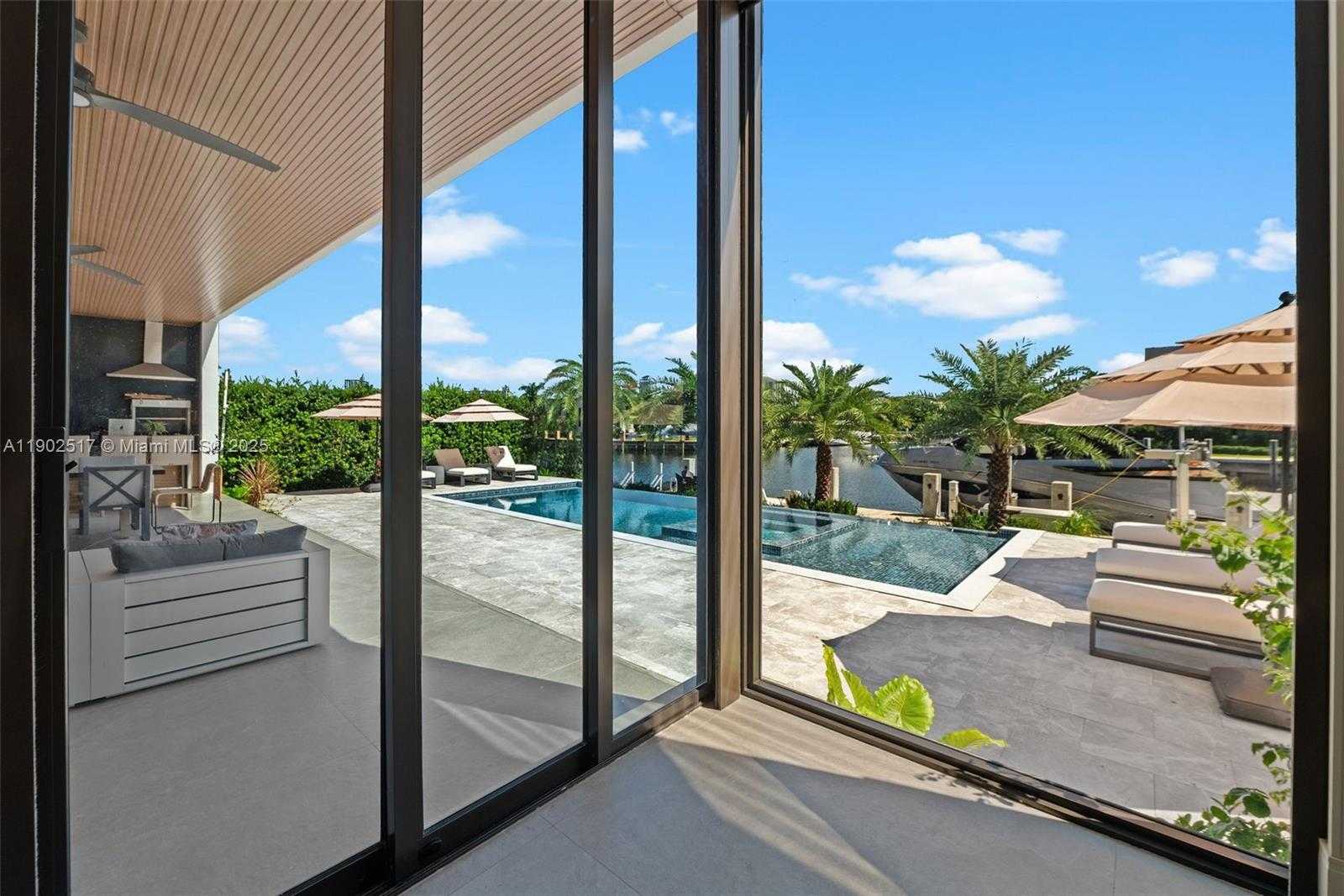 Small Image of 655 LAYNE BLVD, Hallandale Beach Number 15