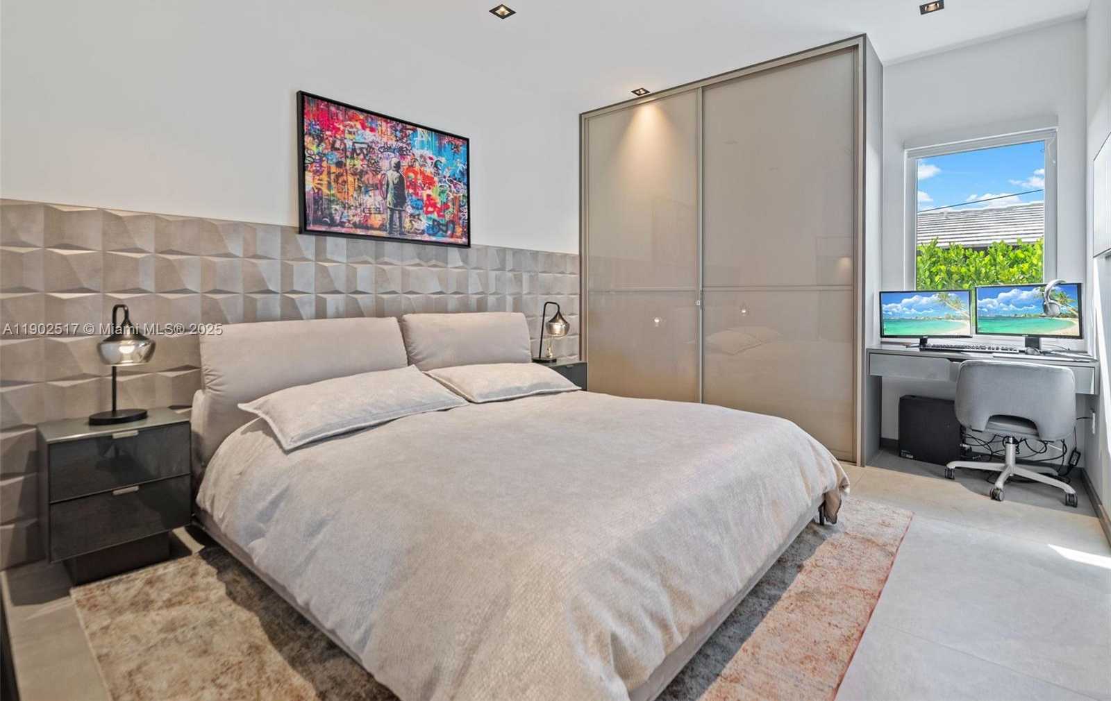 Small Image of 655 LAYNE BLVD, Hallandale Beach Number 18