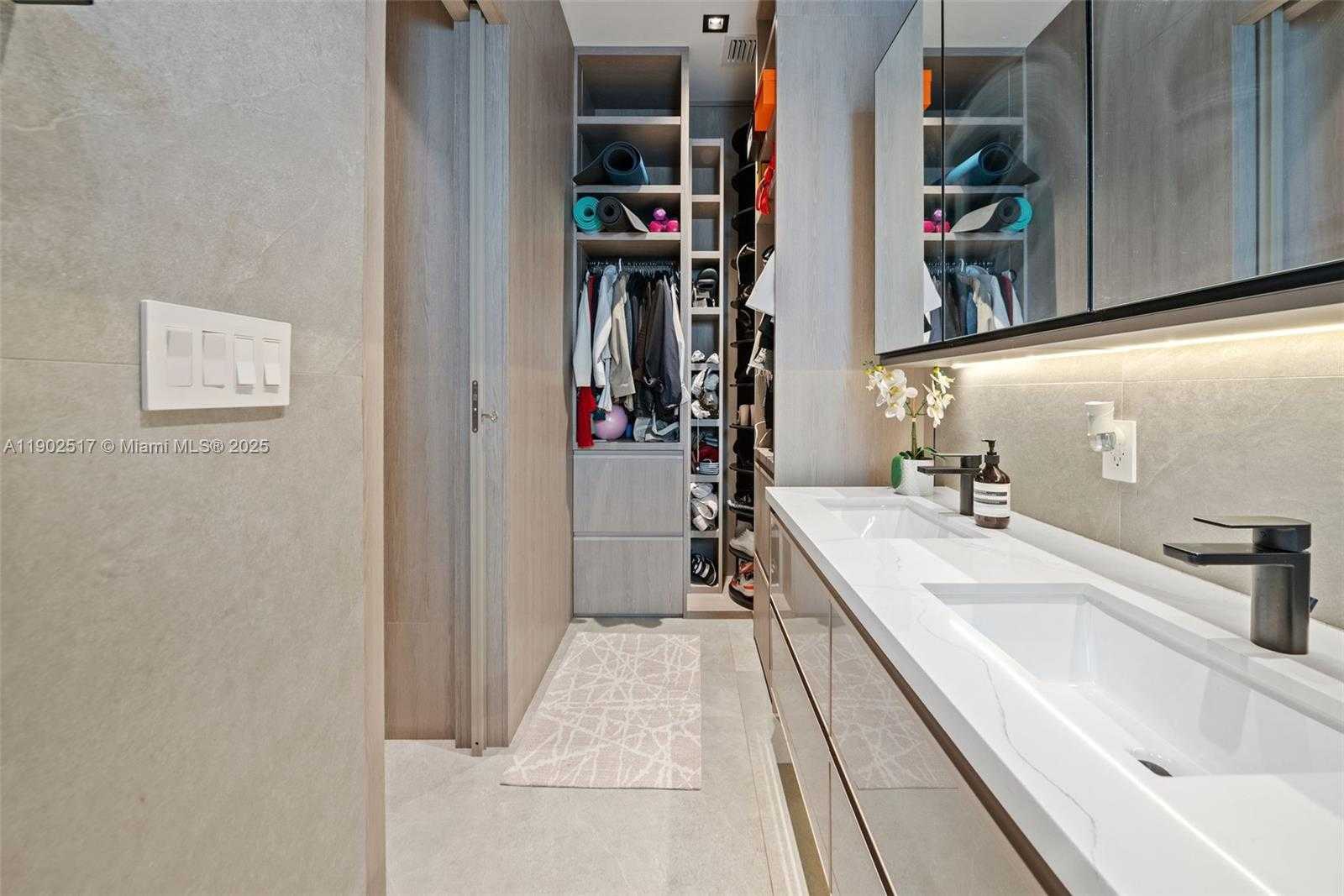 Small Image of 655 LAYNE BLVD, Hallandale Beach Number 21