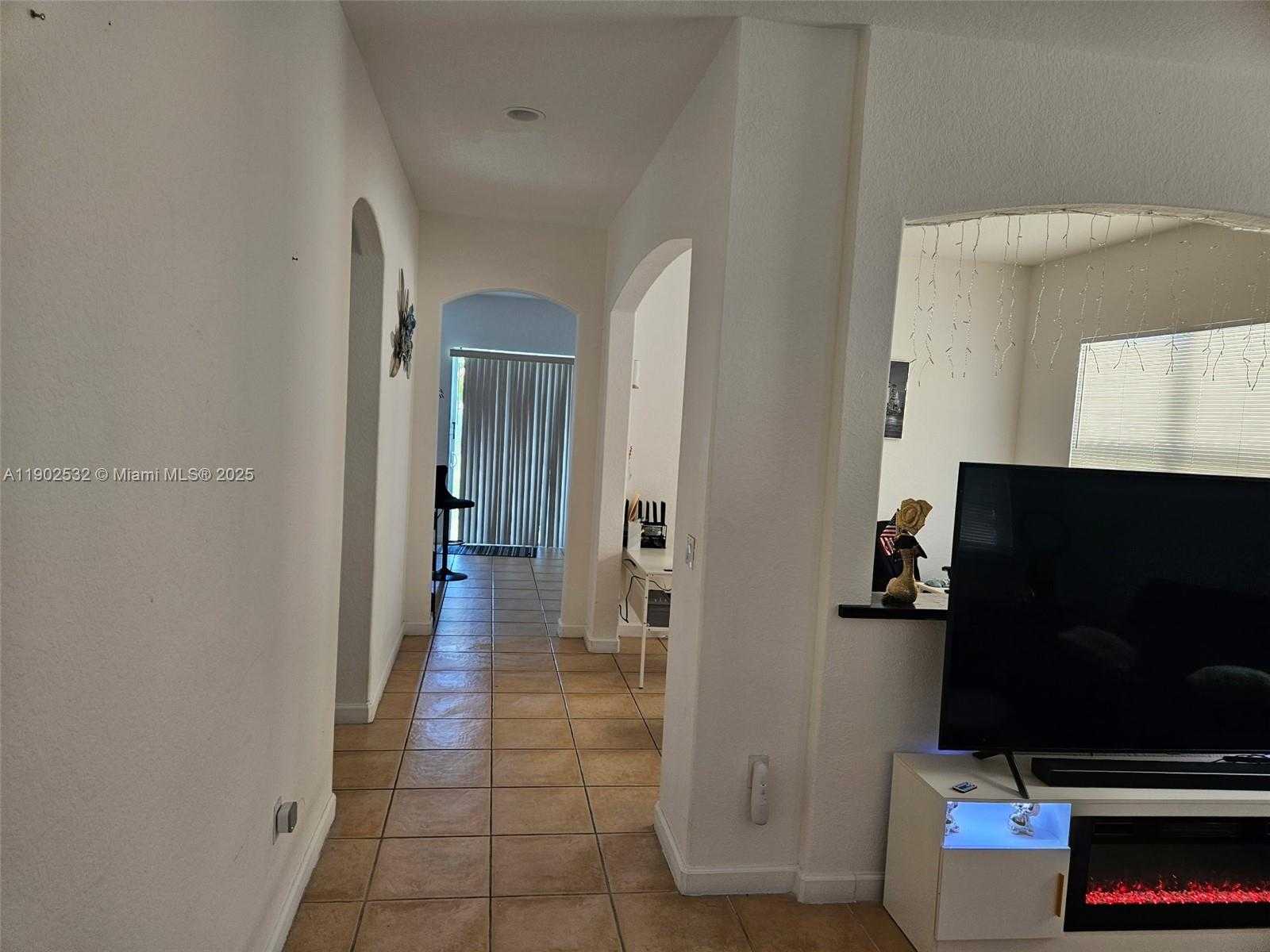 Small Image of 1522 SOUTH EAST 16TH AVE #1522, Homestead Number 21