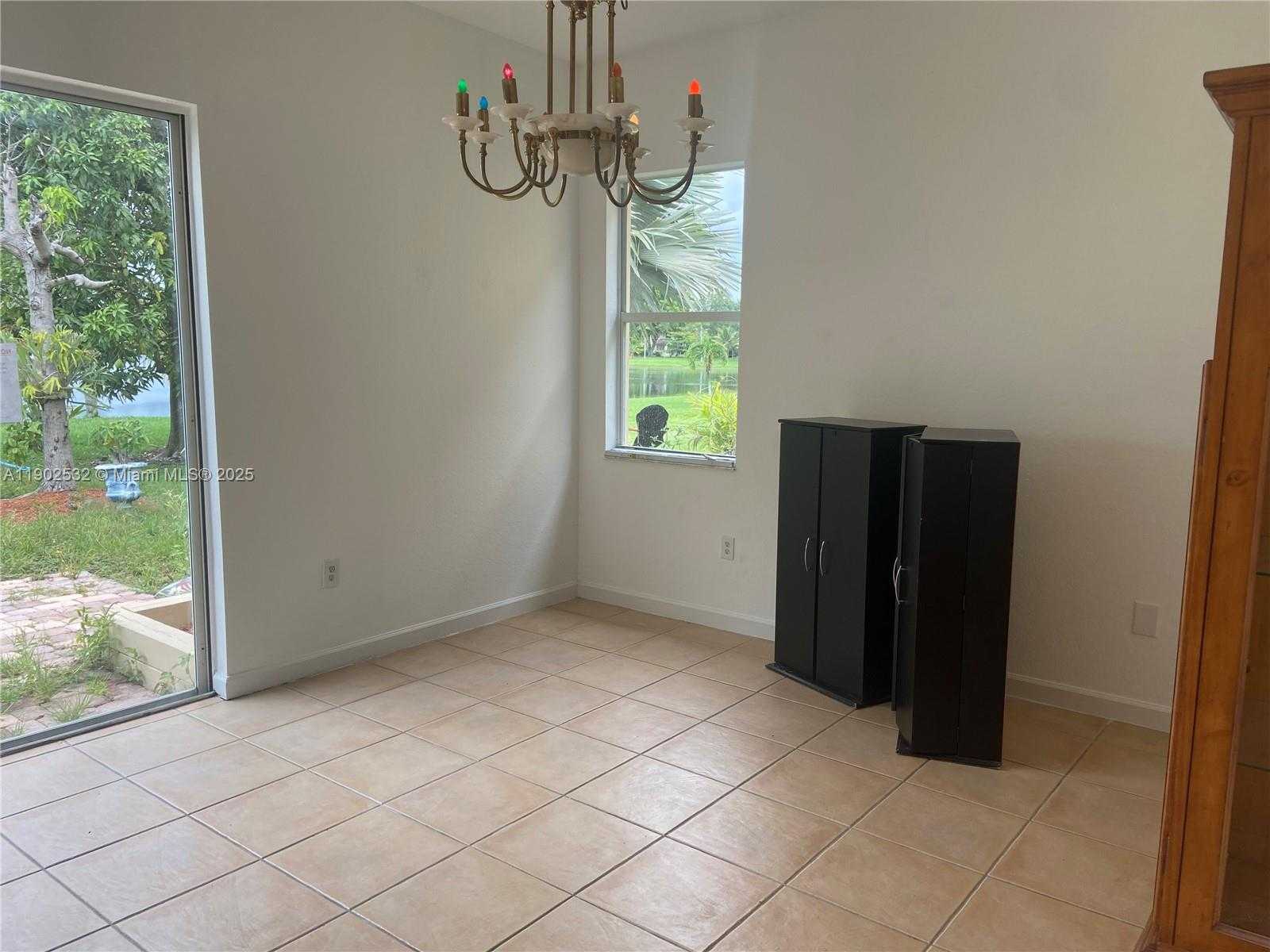 Small Image of 1522 SOUTH EAST 16TH AVE #1522, Homestead Number 6