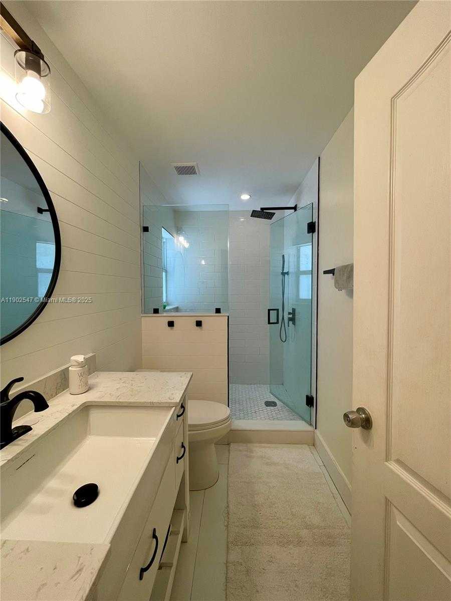Small Image of 11463 SOUTH WEST 74TH ST, Miami Number 13