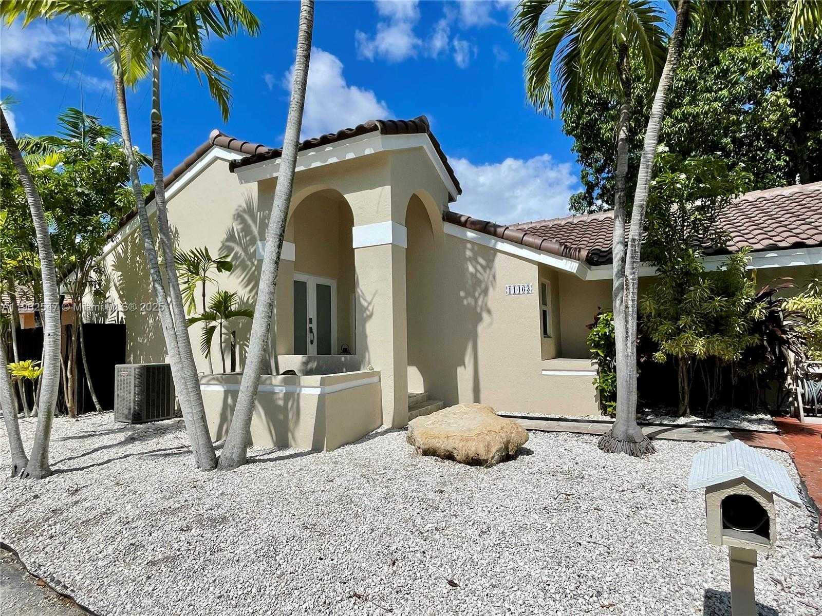 Small Image of 11463 SOUTH WEST 74TH ST, Miami Number 2
