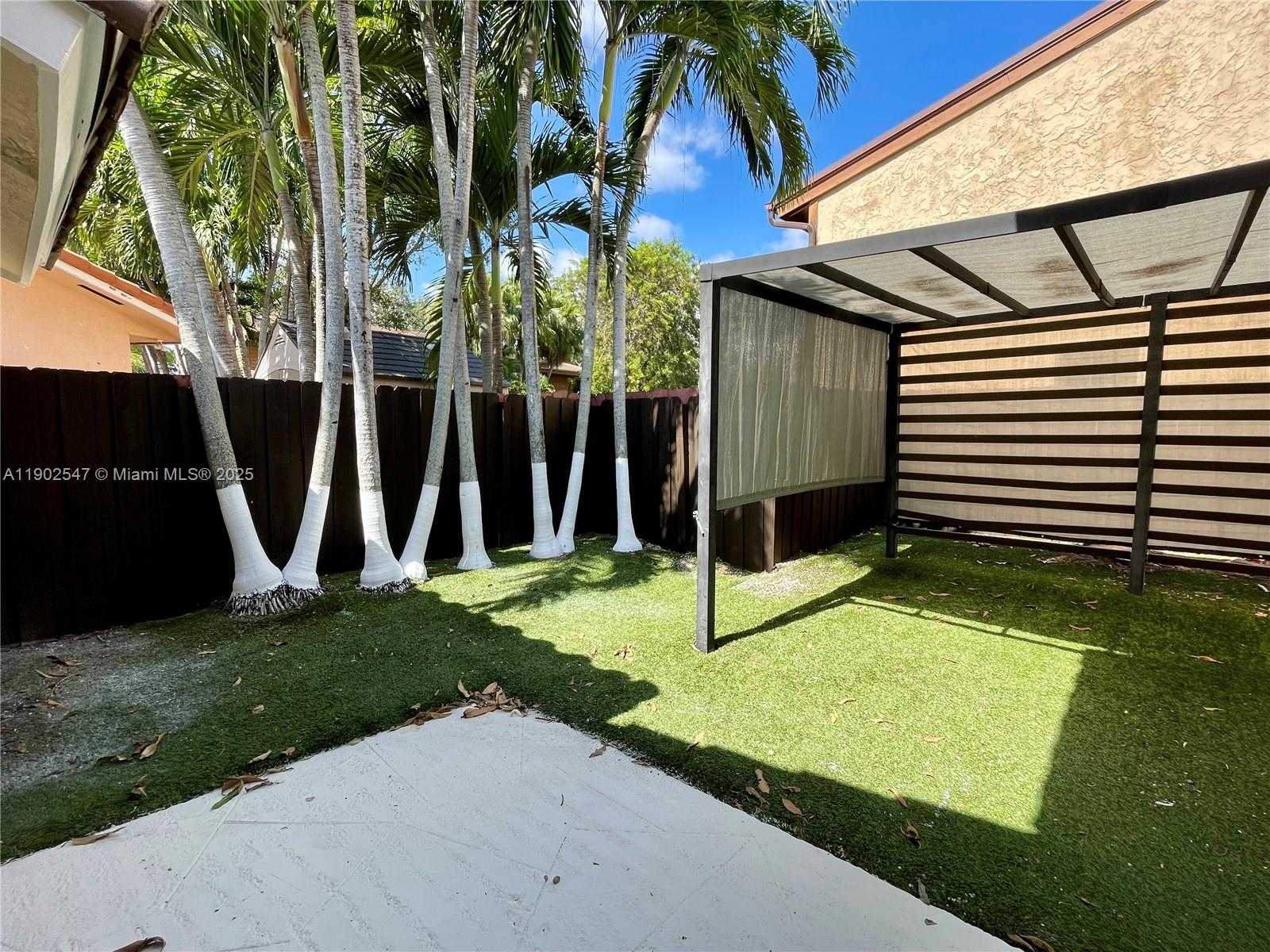 Small Image of 11463 SOUTH WEST 74TH ST, Miami Number 27