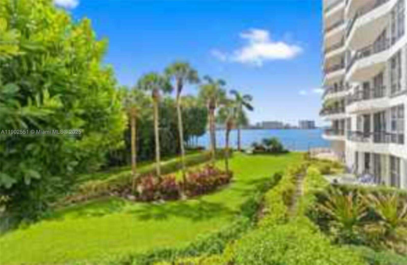 Small Image of 3600 MYSTIC POINTE DR #509, Aventura Number 3