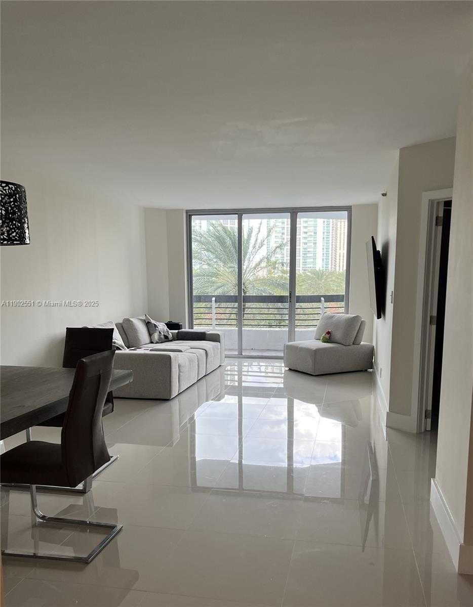 Small Image of 3600 MYSTIC POINTE DR #509, Aventura Number 8