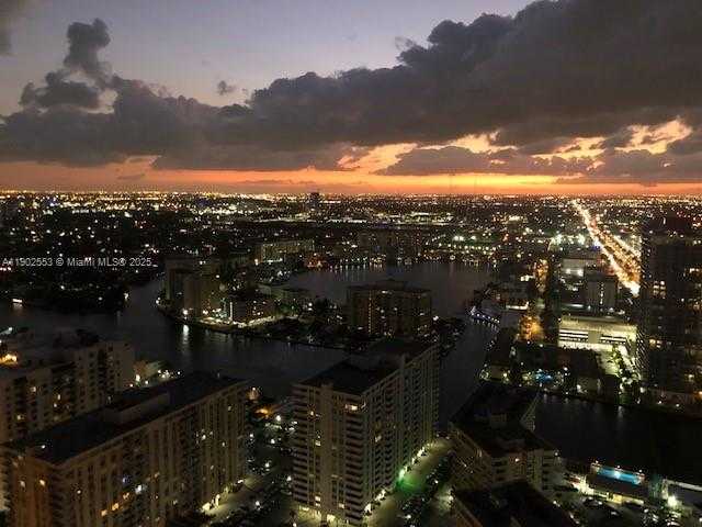 Small Image of 1800 SOUTH OCEAN DR #LP4206, Hallandale Beach Number 4