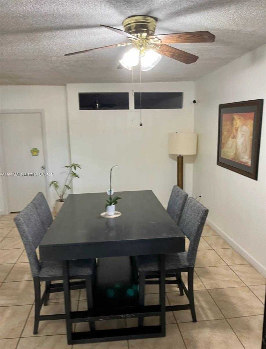 Small Image of Miami Number 14