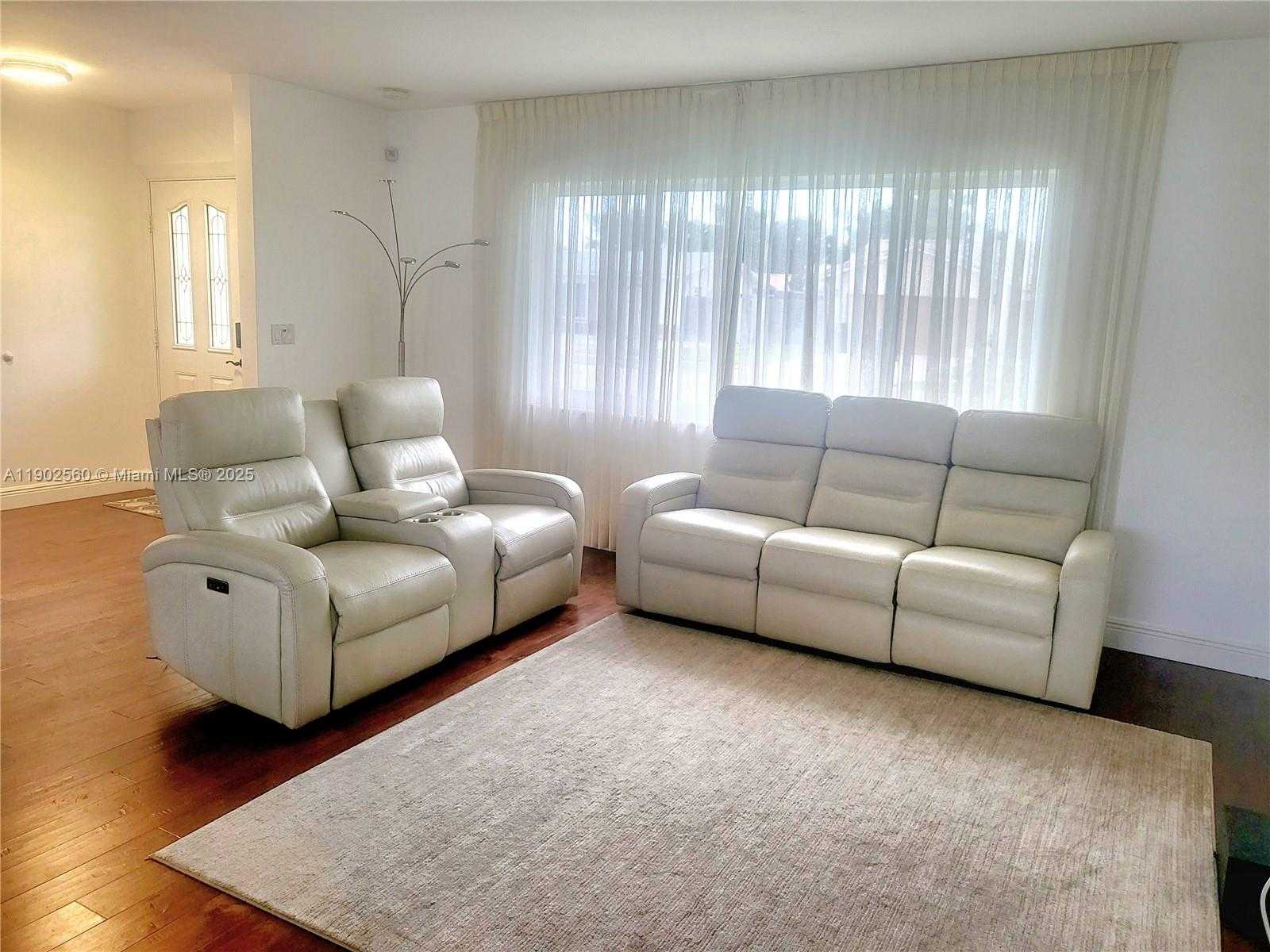 Small Image of 8 TAM O SHANTER LN, Boca Raton Number 10