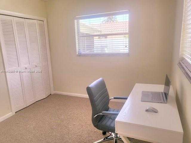 Small Image of 8 TAM O SHANTER LN, Boca Raton Number 24