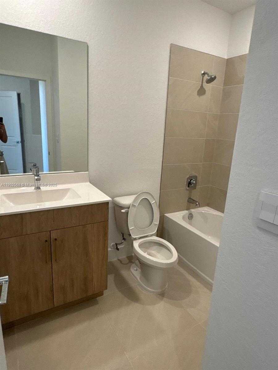 Imagen de Pequeño Objeto