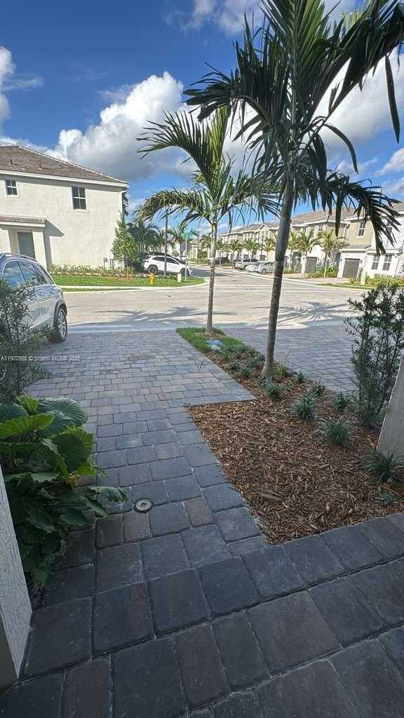 Imagen de Pequeño Objeto