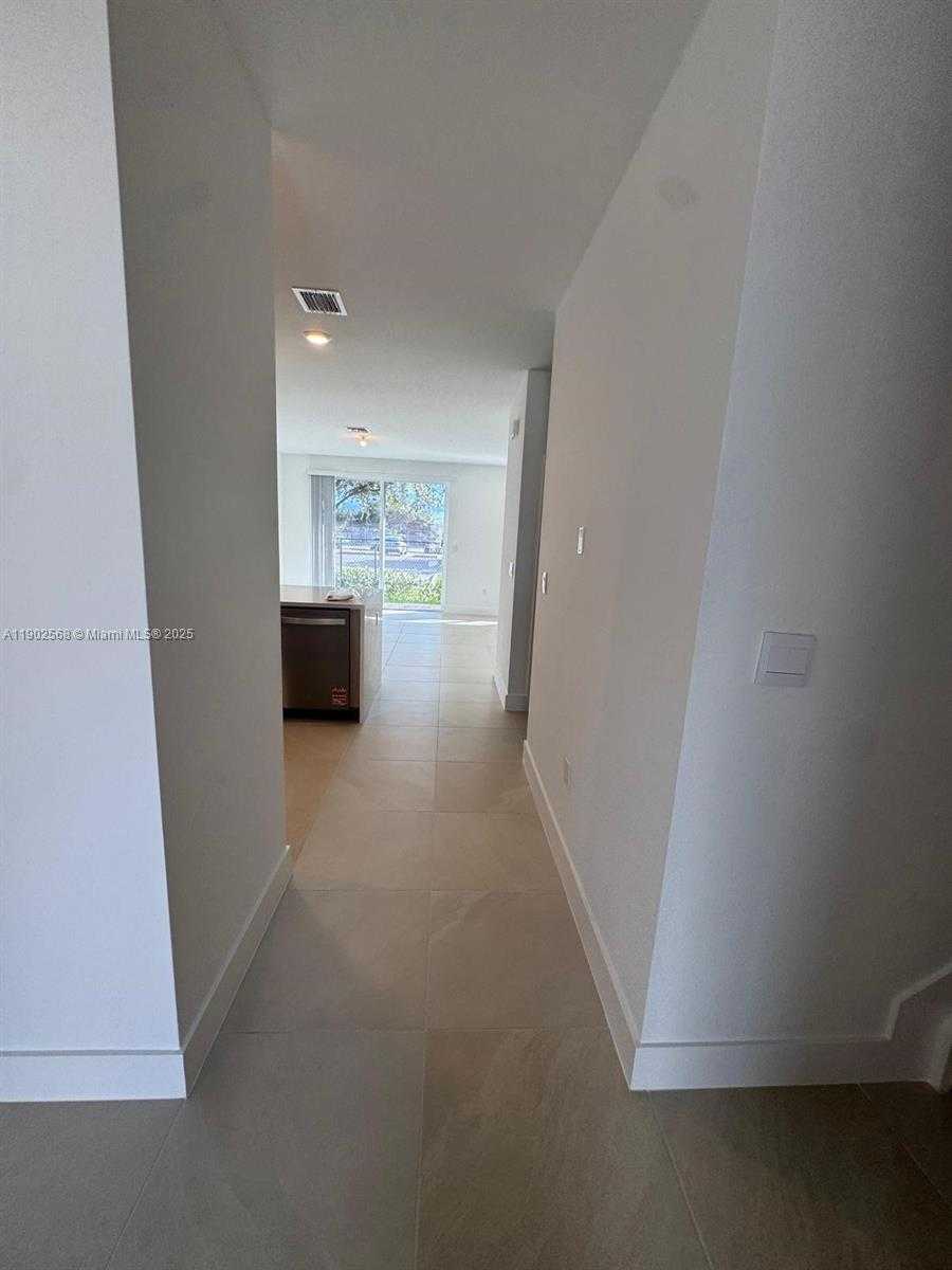 Imagen de Pequeño Objeto