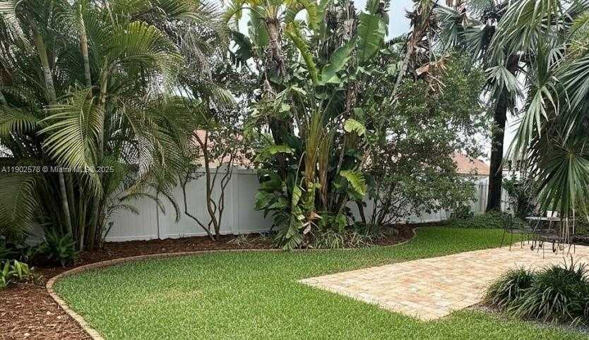 Small Image of 13970 BEECHWOOD #13970, Davie Number 11