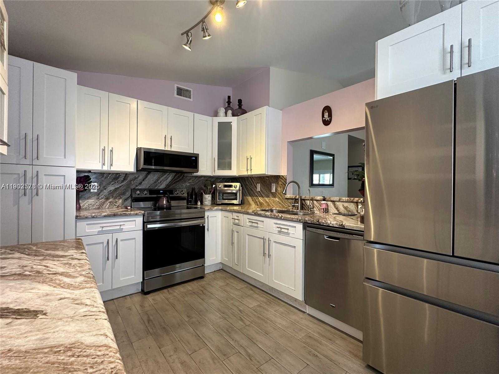 Small Image of 13970 BEECHWOOD #13970, Davie Number 2