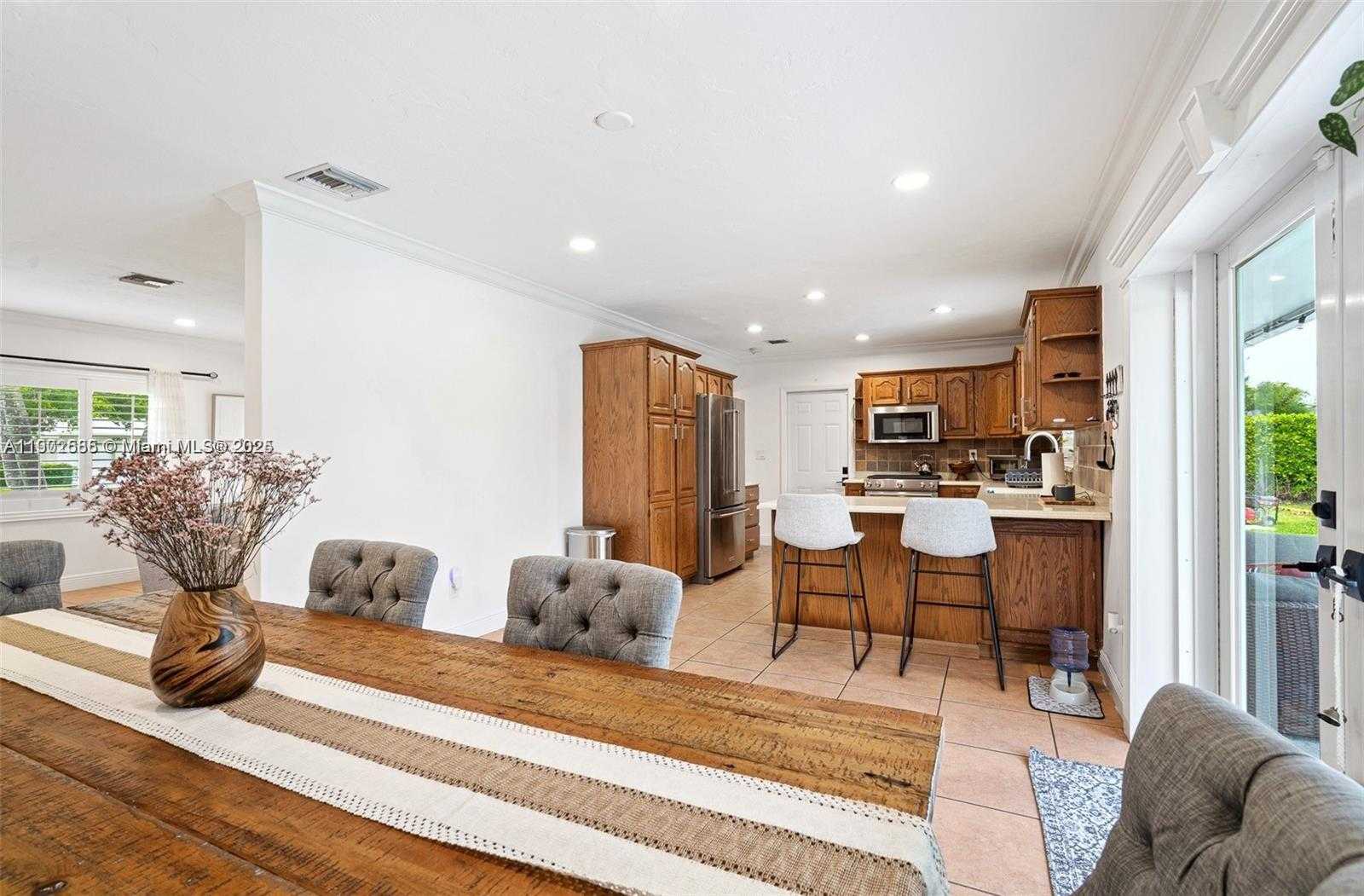 Small Image of 10841 SOUTH WEST 127TH ST #127, Miami Number 23