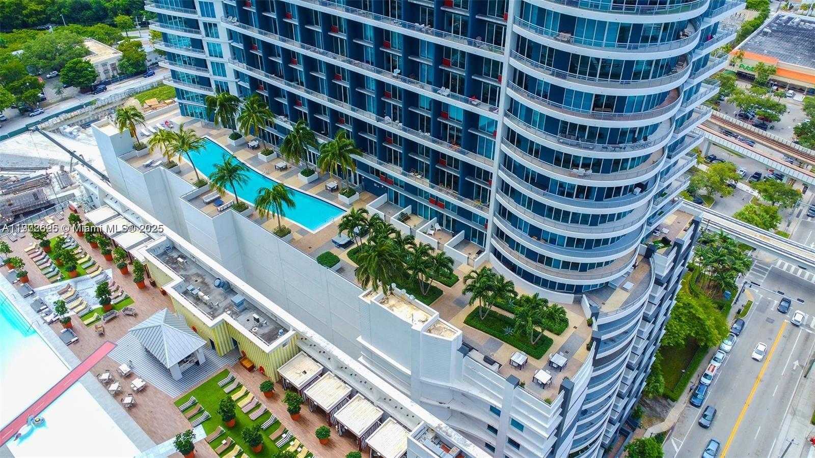 Small Image of 60 SOUTH WEST 13TH ST #2001, Miami Number 17