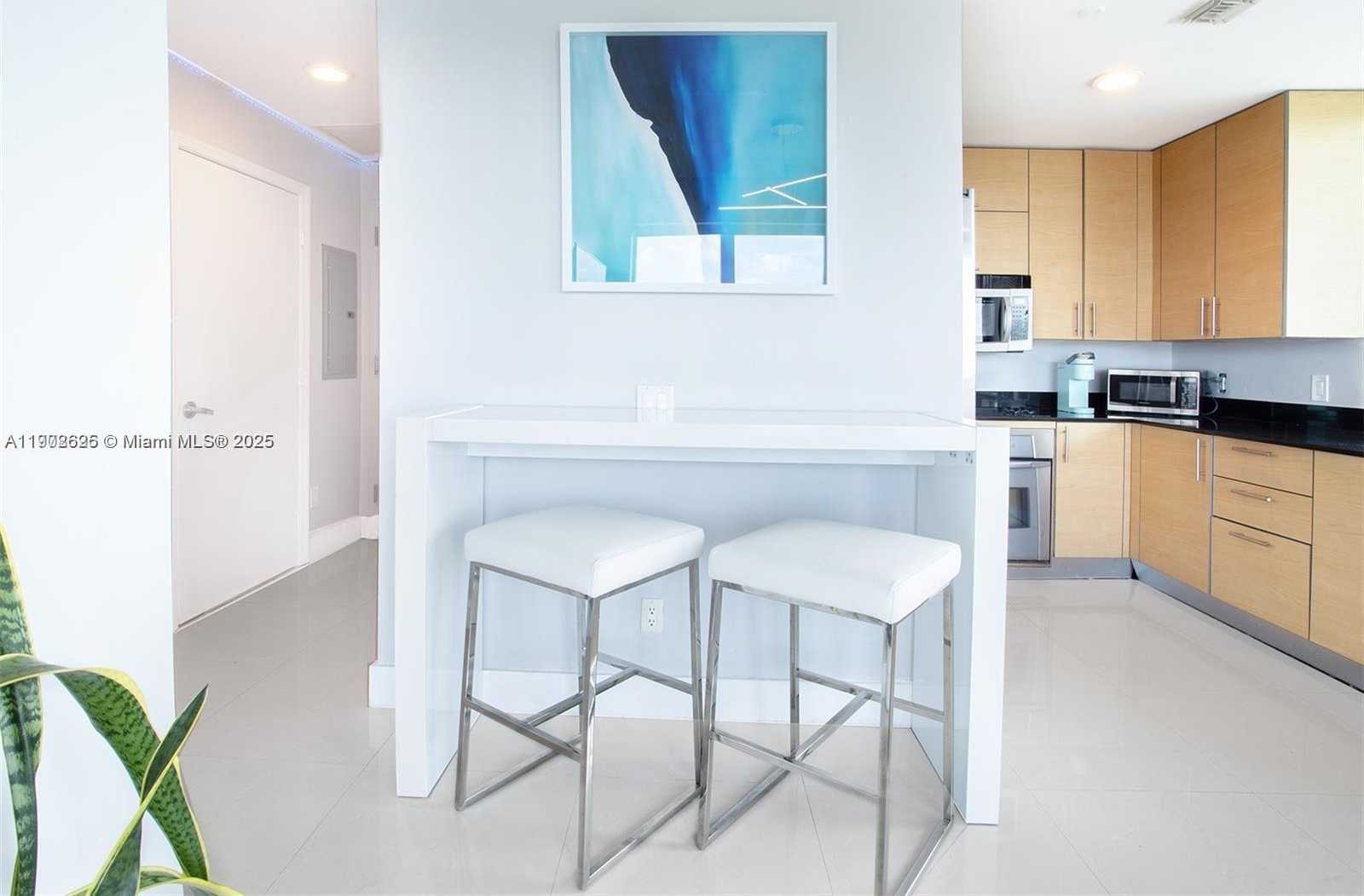 Small Image of 60 SOUTH WEST 13TH ST #2001, Miami Number 8