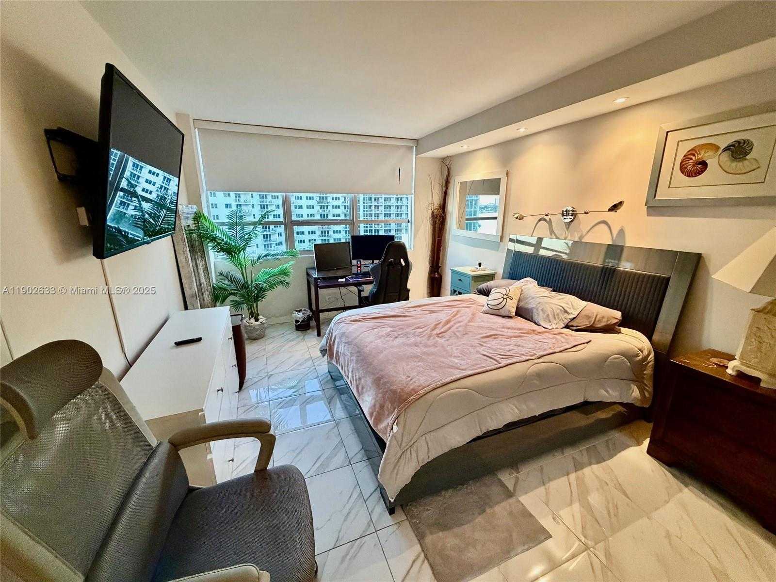 Small Image of 1500 BAY RD #846S, Miami Beach Number 14