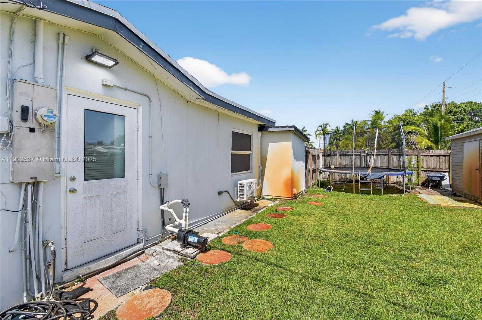 Small Image of 554 NORTH WEST 46TH ST #1, Oakland Park Number 34