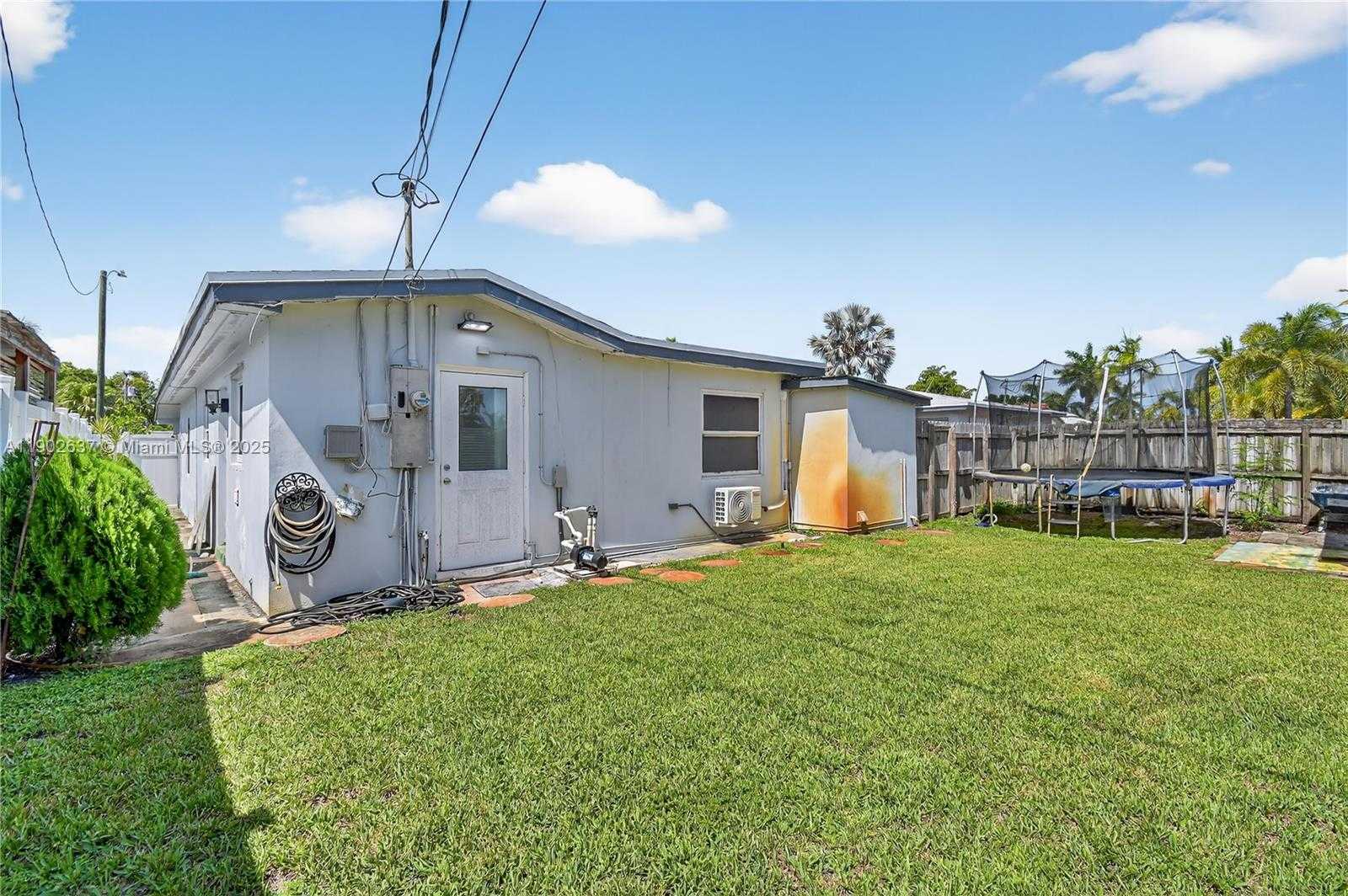 Small Image of 554 NORTH WEST 46TH ST #1, Oakland Park Number 35