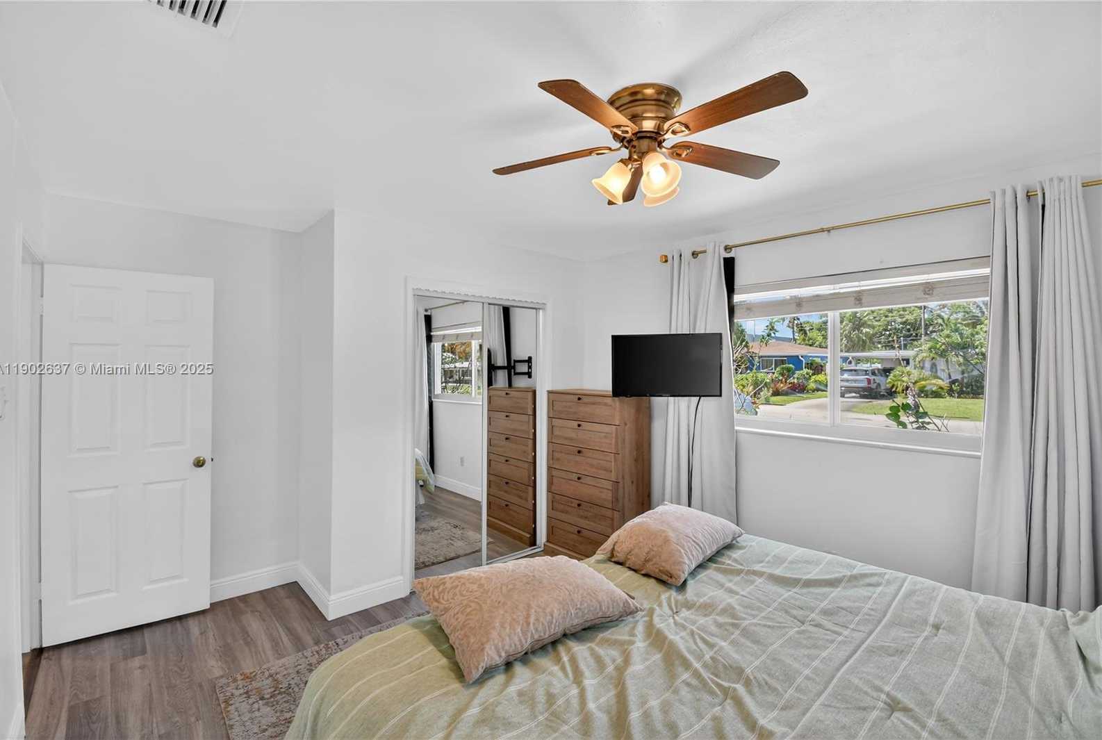 Small Image of 554 NORTH WEST 46TH ST #1, Oakland Park Number 6
