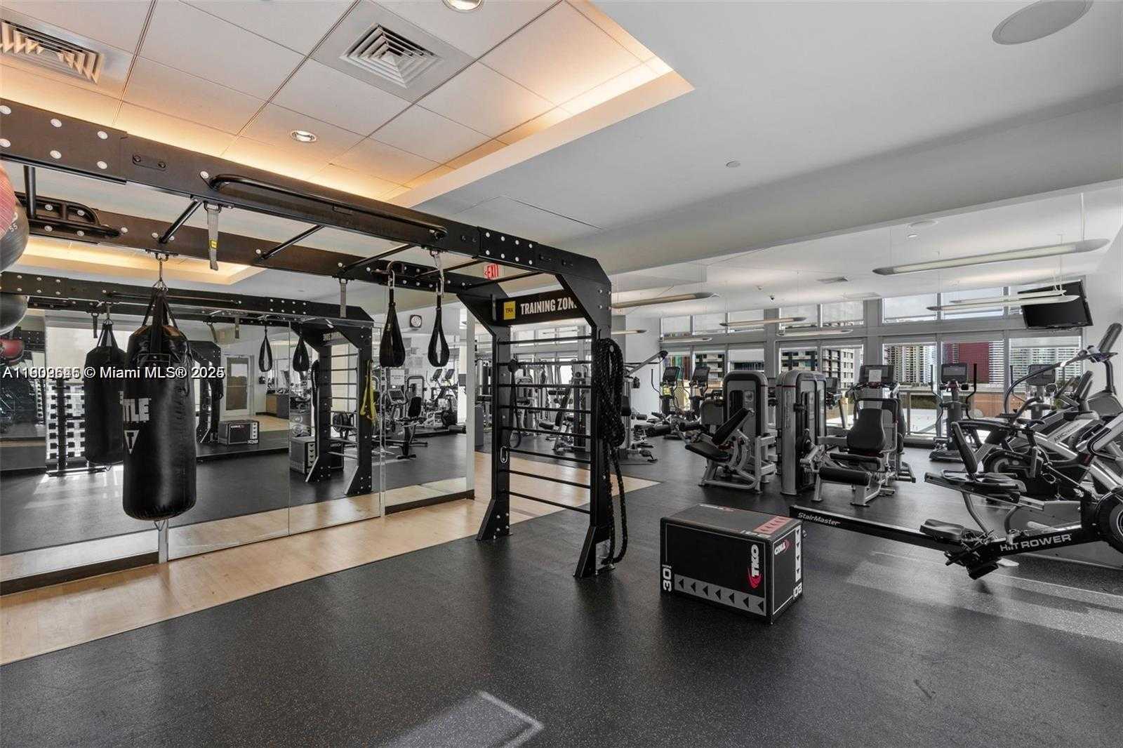 Small Image of 79 SOUTH WEST 12TH ST #2204-S, Miami Number 29