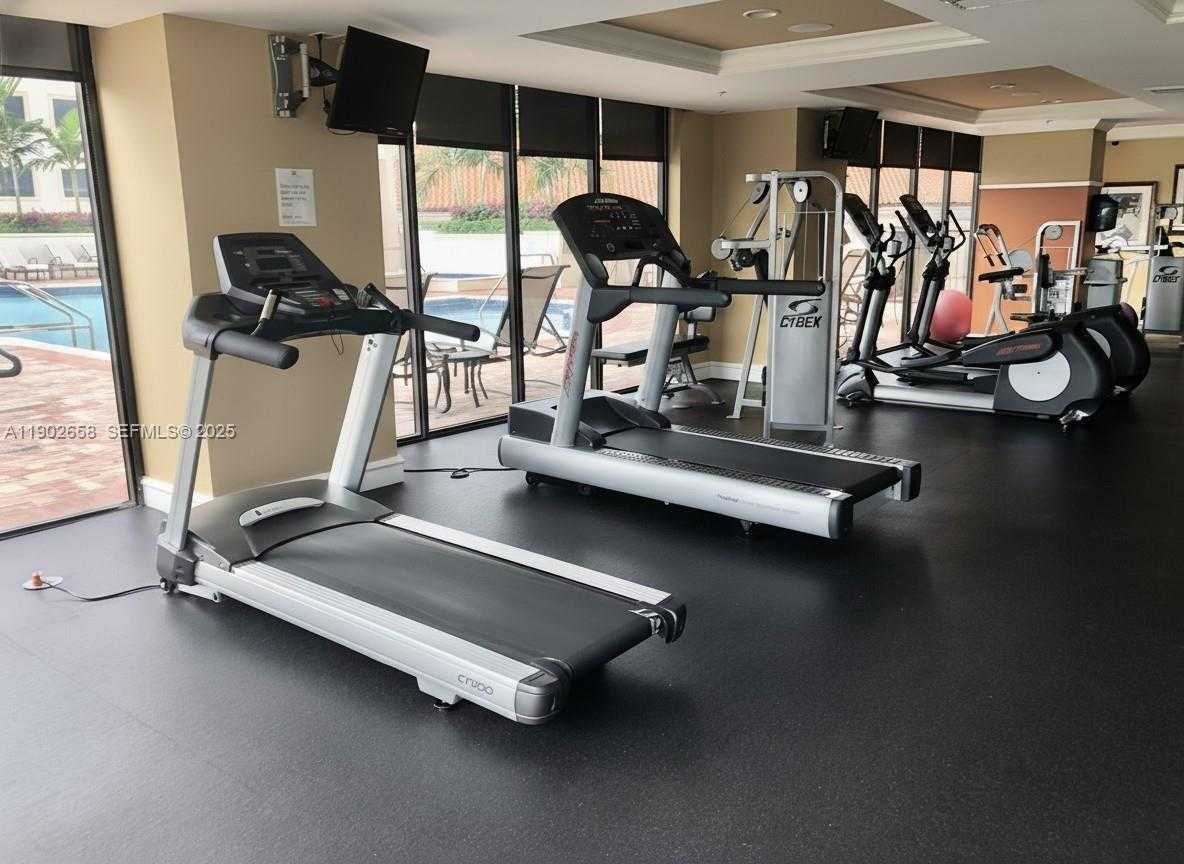 Small Image of 888 SOUTH DOUGLAS RD #1403, Coral Gables Number 12