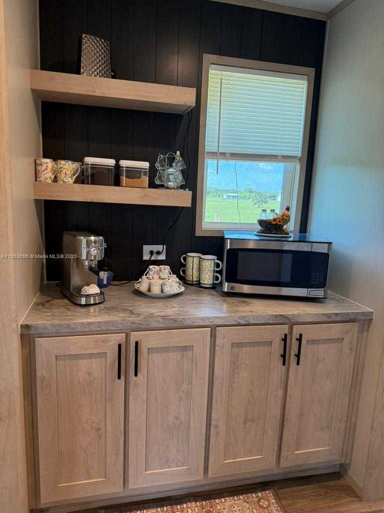 Small Image of 1250 HOMESTEAD AVE, Clewiston Number 17