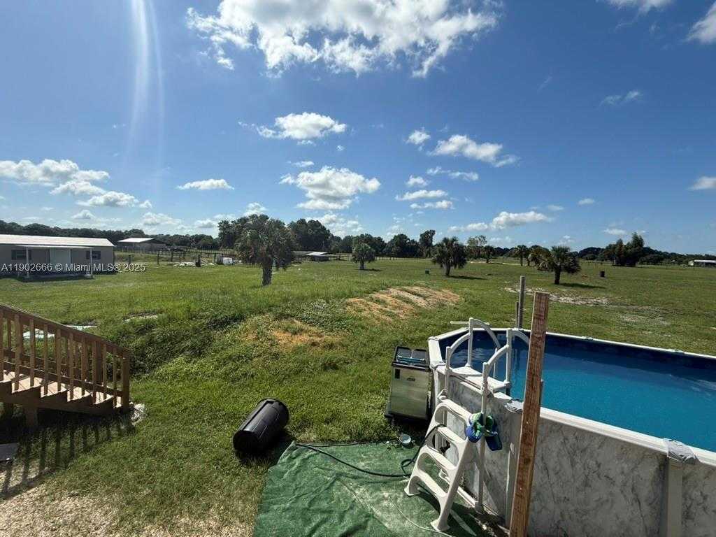 Small Image of 1250 HOMESTEAD AVE, Clewiston Number 18