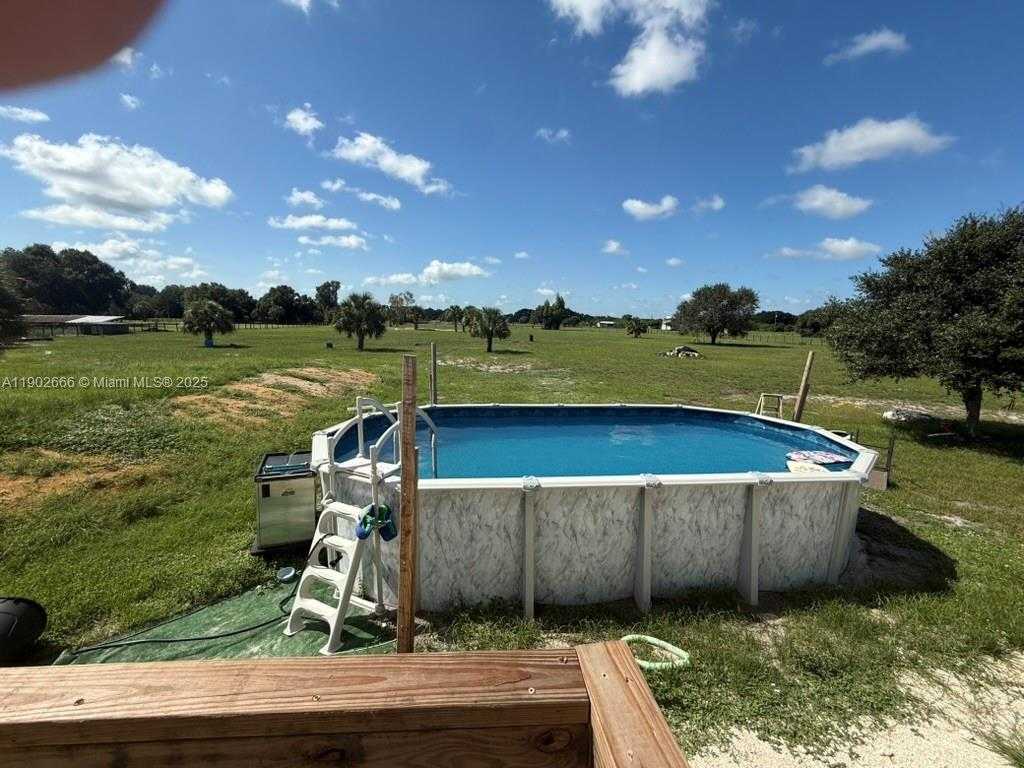 Small Image of 1250 HOMESTEAD AVE, Clewiston Number 20