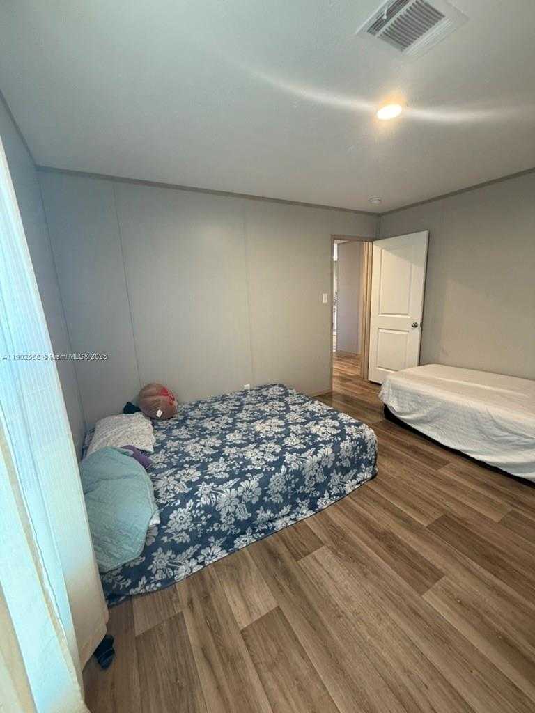 Small Image of 1250 HOMESTEAD AVE, Clewiston Number 5