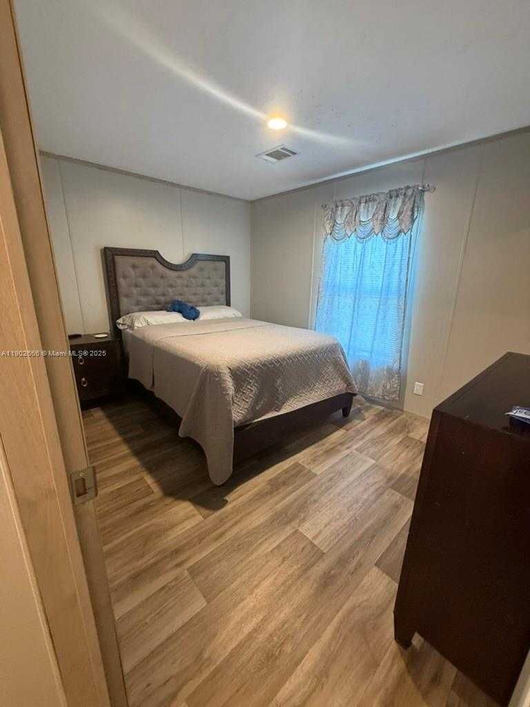 Small Image of 1250 HOMESTEAD AVE, Clewiston Number 8