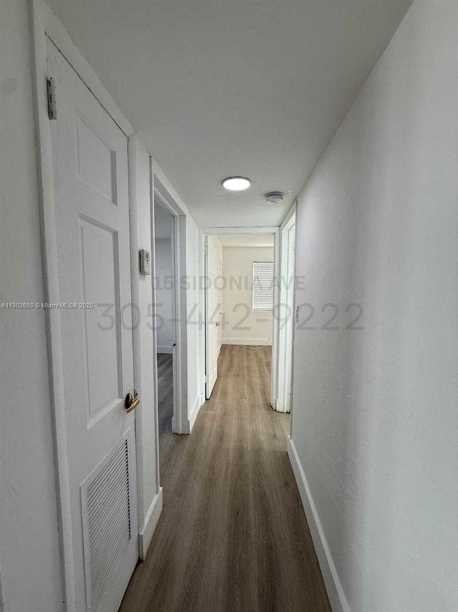 Small Image of 15 SIDONIA AVE #1, Coral Gables Number 4