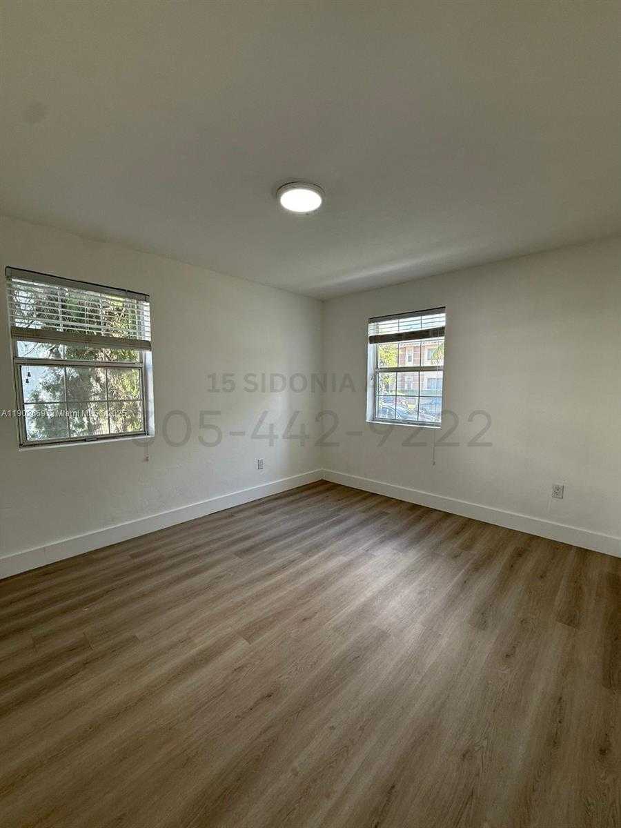 Small Image of 15 SIDONIA AVE #1, Coral Gables Number 5