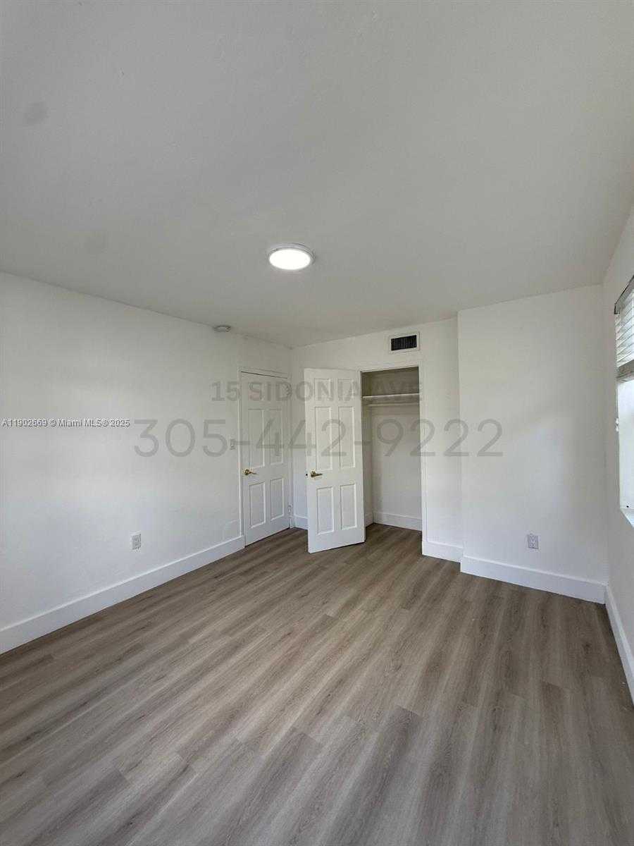 Small Image of 15 SIDONIA AVE #1, Coral Gables Number 6