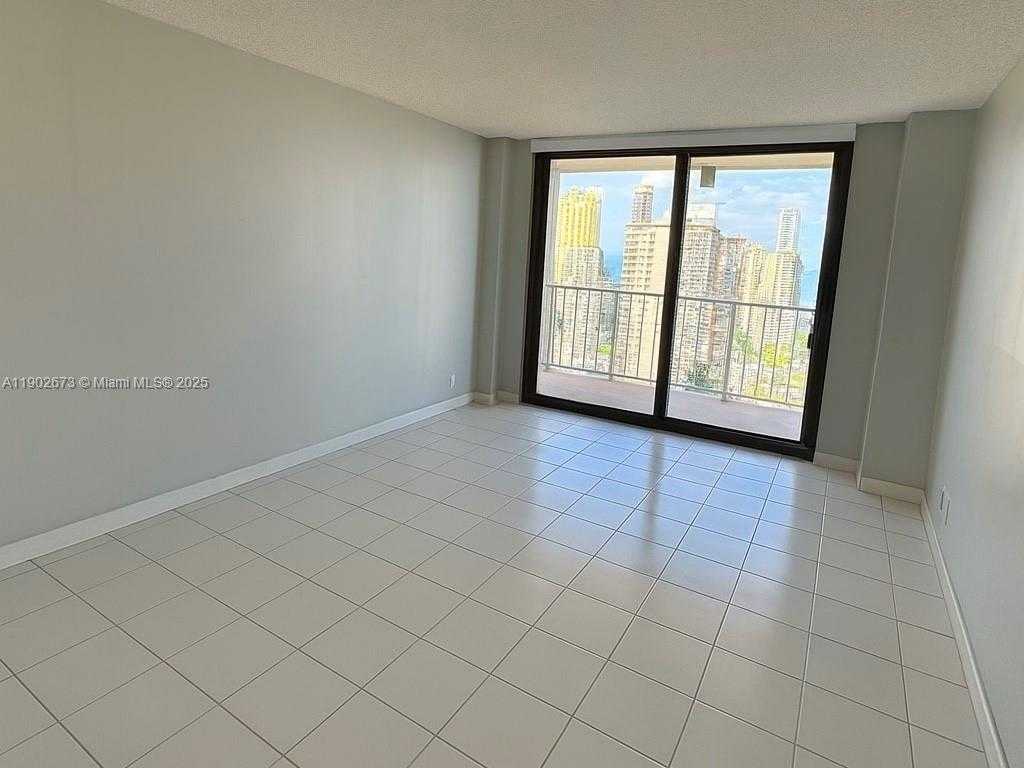 Small Image of 290 174TH ST #2010, Sunny Isles Beach Number 2